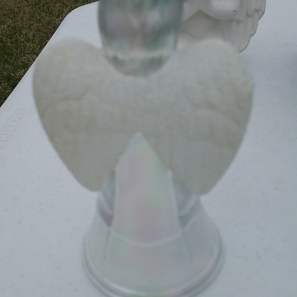 Angel - Picture 2 of 3